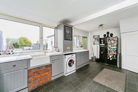 undefined, Castleway North, Wirral, CH46