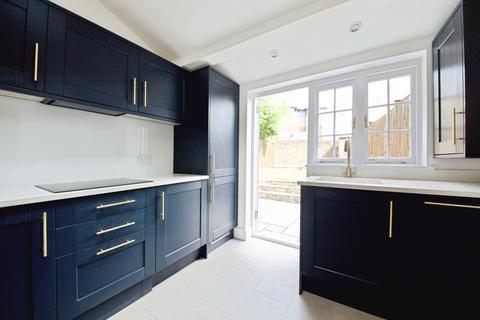 3 bedroom terraced house for sale, The Burroughs, London, NW4