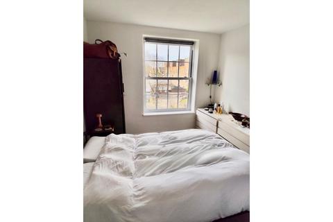 2 bedroom apartment for sale, Prusom Street, London, E1W