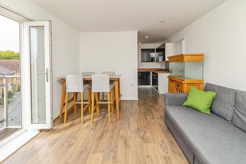 undefined, Santa Cruz Avenue, Milton Keynes, MK3