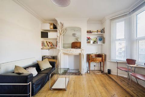 1 bedroom maisonette for sale, Wakefield Street, London, E6