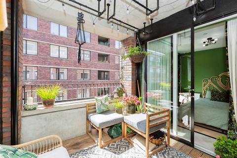 undefined, 25 Rookwood Way, London, E3