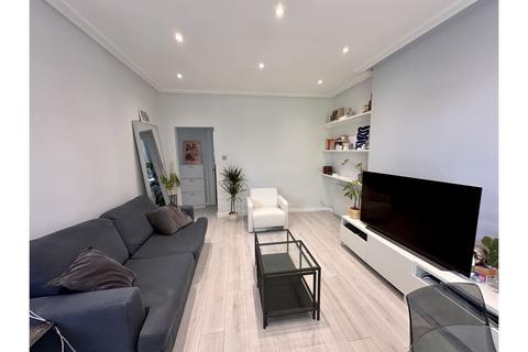 1 bedroom flat for sale, Hemstal Road, London, NW6