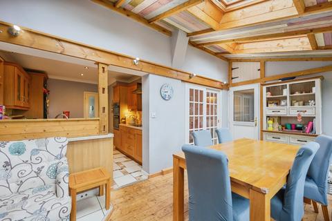 4 bedroom semi-detached house for sale, Westmead Road, Burton-on-Trent, DE13