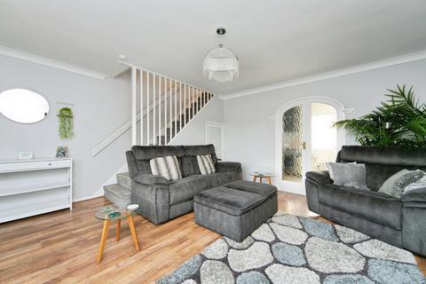 undefined, Lynnbank, Prenton, CH43