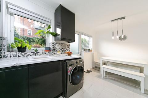 undefined, Lynnbank, Prenton, CH43