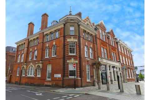 High Street, Chelmsford, CM1