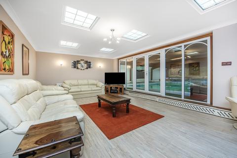5 bedroom detached house for sale, Hyde Lane, Chelmsford, CM3