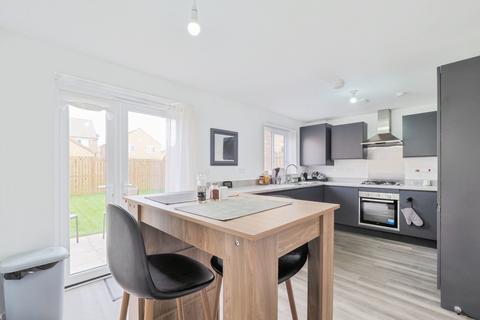 3 bedroom detached house for sale, Alfie Williams Way, Gainsborough, DN21
