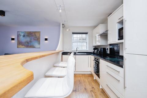 2 bedroom flat for sale, Potato Wharf, Manchester, M3