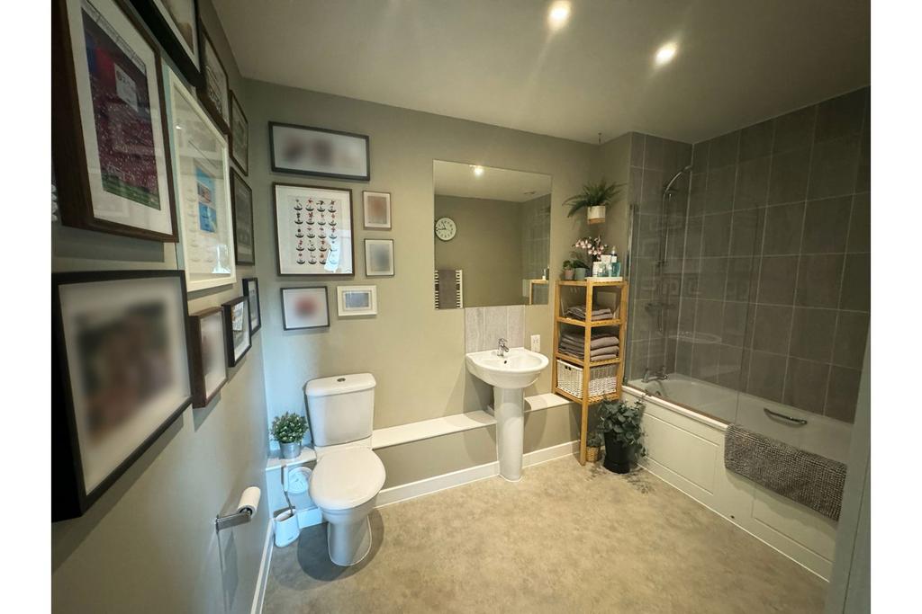 Family Bathroom