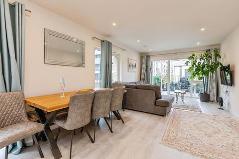 2 bedroom apartment for sale, 5 Harewood Avenue, London, NW7