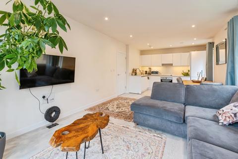 2 bedroom apartment for sale, 5 Harewood Avenue, London, NW7