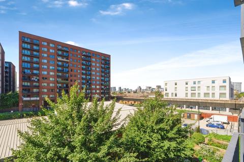 1 bedroom apartment for sale, 2 Regalia Close, London, E16