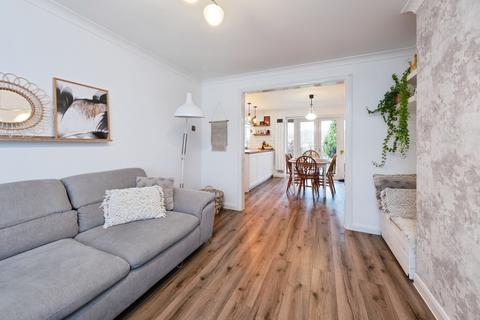 3 bedroom semi-detached house for sale, Ribble Crescent, Milton Keynes, MK3