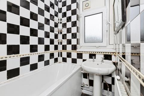 undefined, Barnabas Road, London, E9