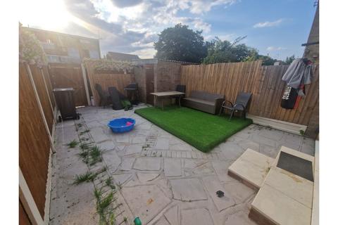 undefined, Thackeray Row, Wickford, SS12