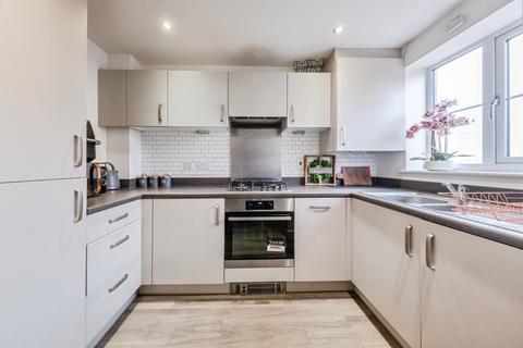 2 bedroom terraced house for sale, Rosevear Place, Newton Leys, Milton Keynes, MK3