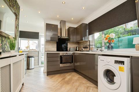 3 bedroom end of terrace house for sale, Brook Road, Cardiff, CF5
