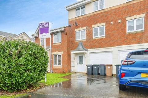 3 bedroom terraced house for sale, Watling Close, Bracebridge Heath, Lincoln, LN4