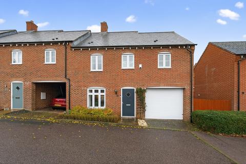 Grey Close, Stansted, CM24