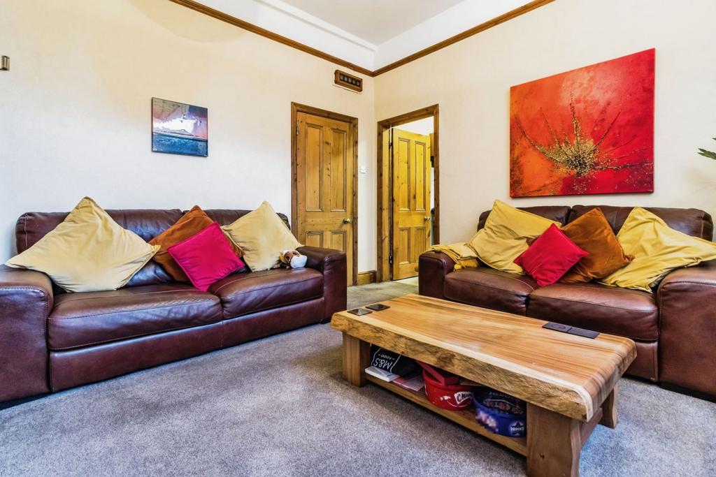 Breakfast Room