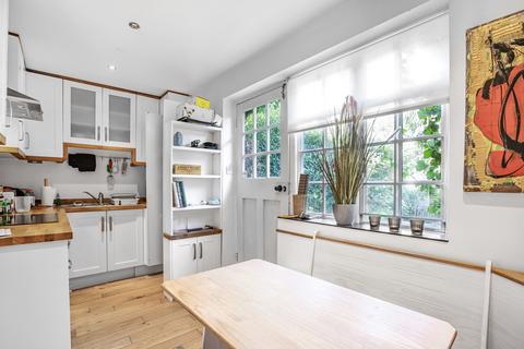2 bedroom end of terrace house for sale, Falloden Way, London, NW11