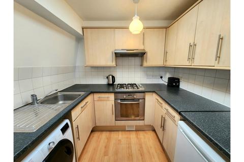 2 bedroom flat for sale, Avon Park, Bristol, BS5
