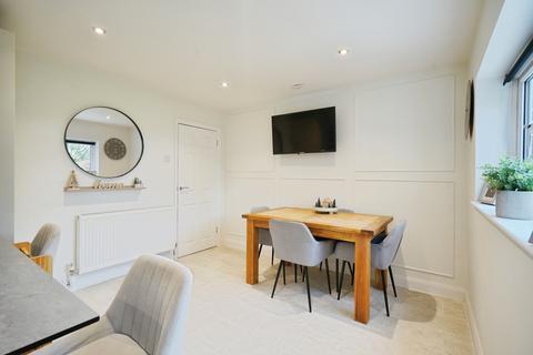 2 bedroom semi-detached house for sale, Heath Lane, Swadlincote, DE11