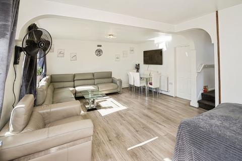 3 bedroom semi-detached house for sale, Beech Drive, Mold, CH7