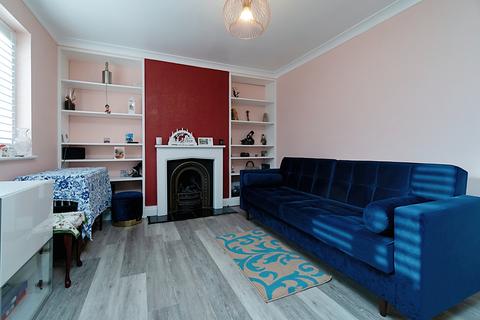 undefined, Denmark Road, Carshalton, SM5