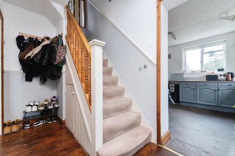 3 bedroom end of terrace house for sale, Elm Close, Carshalton, SM5