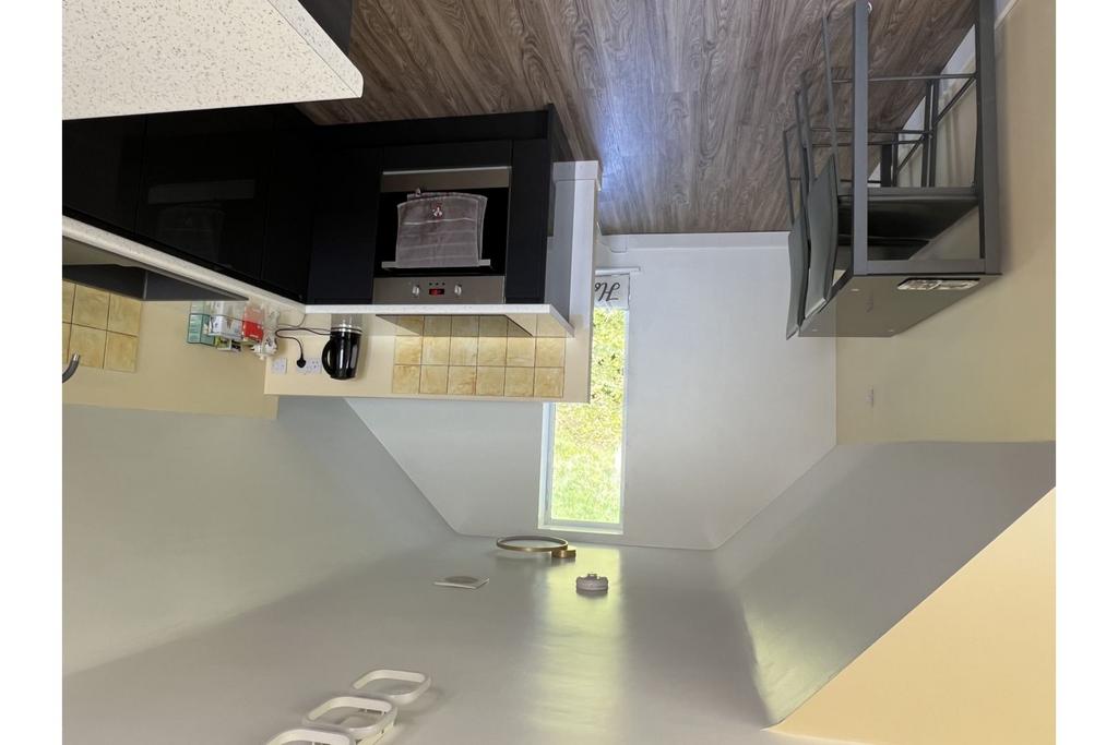 Annexe Kitchen