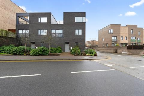 undefined, Loampit Road, Erith, DA8