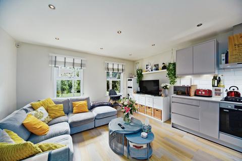 undefined, Benhill Road, Sutton, SM1