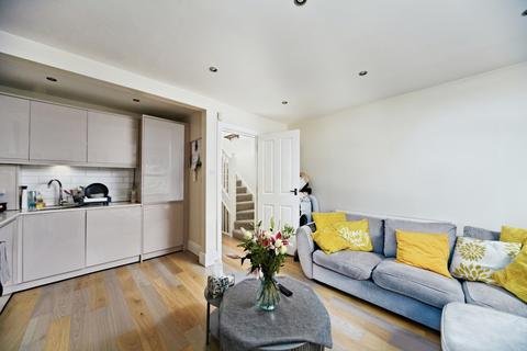 undefined, Benhill Road, Sutton, SM1