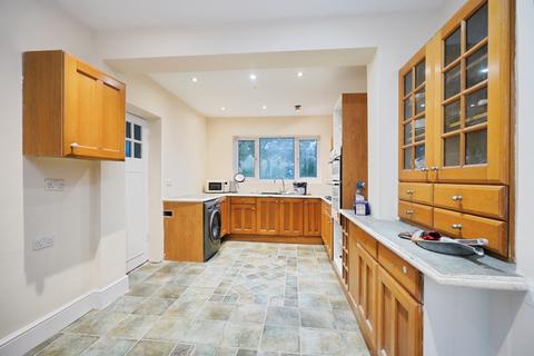 3 bedroom detached house for sale, Park Road, Overseal, Swadlincote, DE12