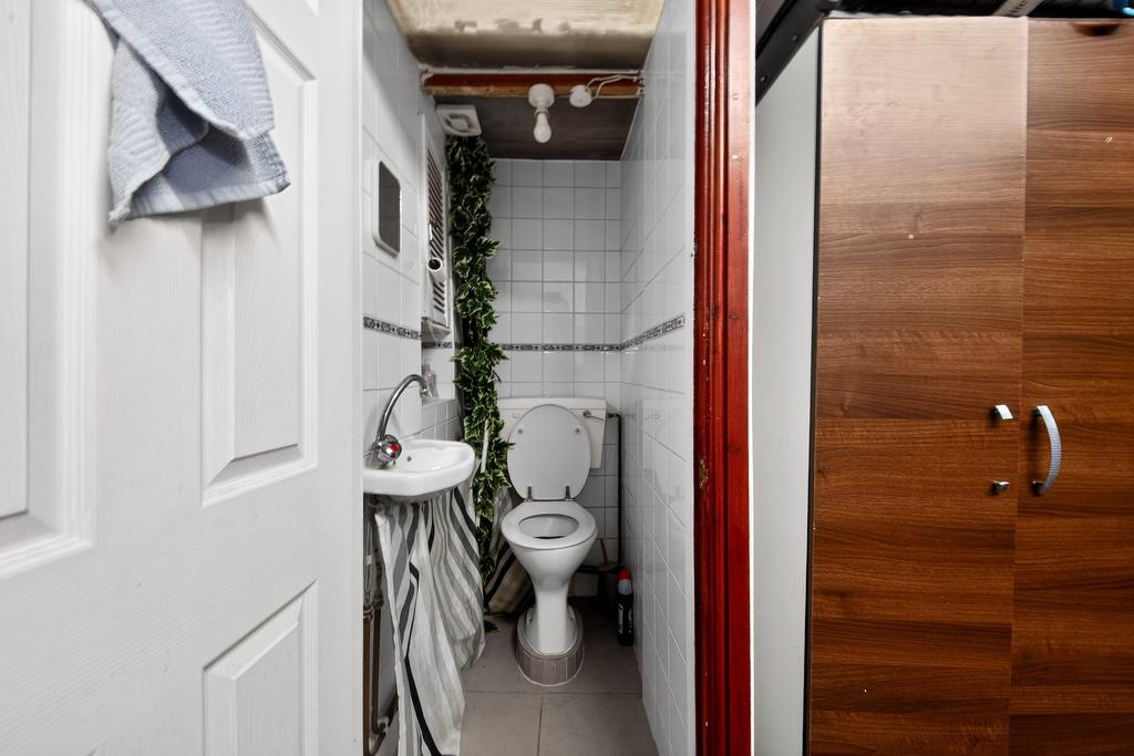 Cloak Room