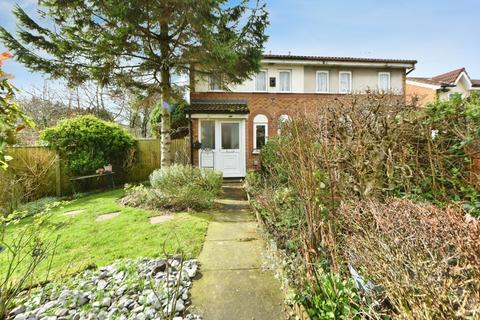 Evenley Close, Manchester, M11