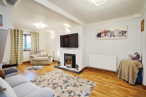 3 bedroom townhouse for sale, Cottesmore Close, Brizlincote Valley, DE15