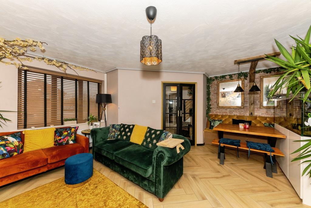 Living / Dining Room