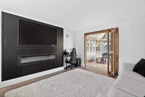 undefined, Medoc Close, Basildon, SS13