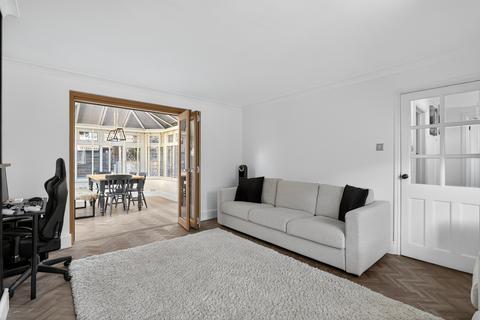 undefined, Medoc Close, Basildon, SS13