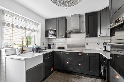 undefined, Medoc Close, Basildon, SS13