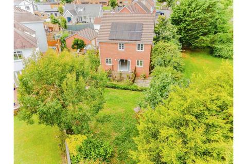 Detached house - Leckwith Drive, Bridgend, CF31