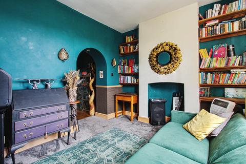 3 bedroom apartment for sale, Johnson Street, London, E1