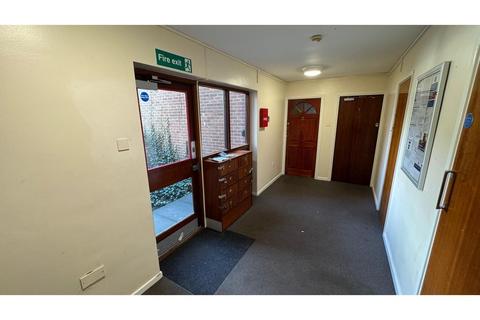 2 bedroom flat for sale, St. Marys Hall Road, Manchester, M8