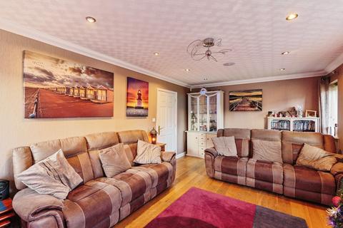 4 bedroom detached house for sale, Tennyson Avenue, Preston, PR4