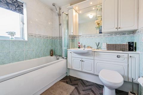 4 bedroom detached house for sale, Tennyson Avenue, Preston, PR4