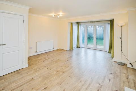 4 bedroom end of terrace house for sale, Cwrt Y Terfyn, Chester, CH4